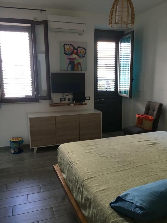 泰拉西尼Casa Escape公寓 外观 照片